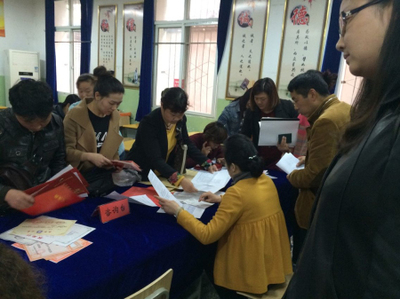 2016年武鋼實驗中學教育咨詢服務啟動，助力家長擇校決策